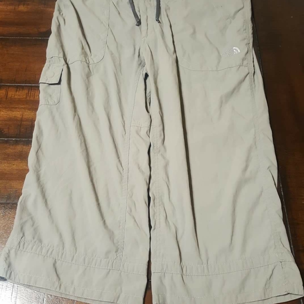 The North Face Women's capri. - Picture 6 of 7